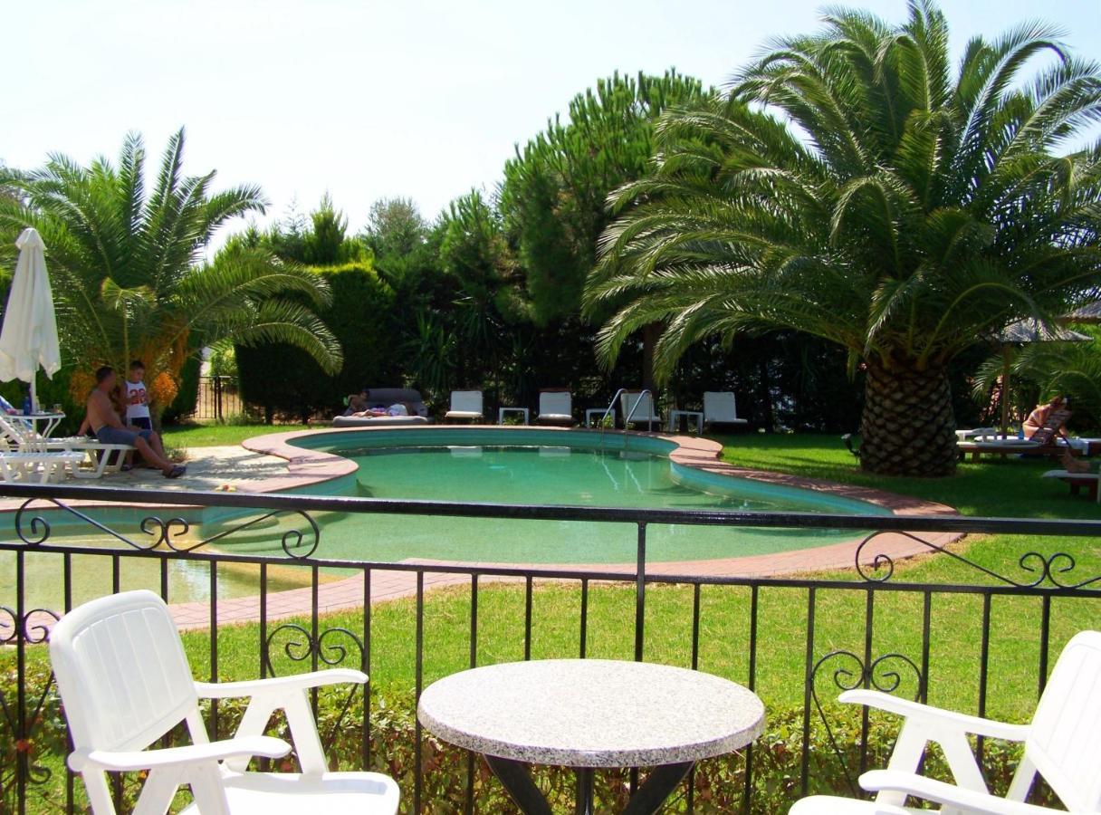 אגיה פאראסקבי Villa Xanthippi חדר תמונה