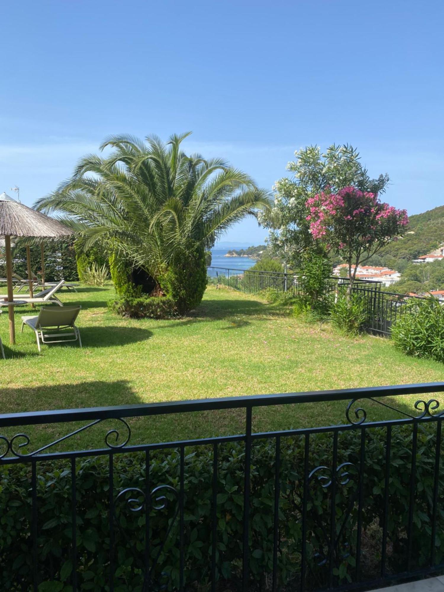 אגיה פאראסקבי Villa Xanthippi מראה חיצוני תמונה